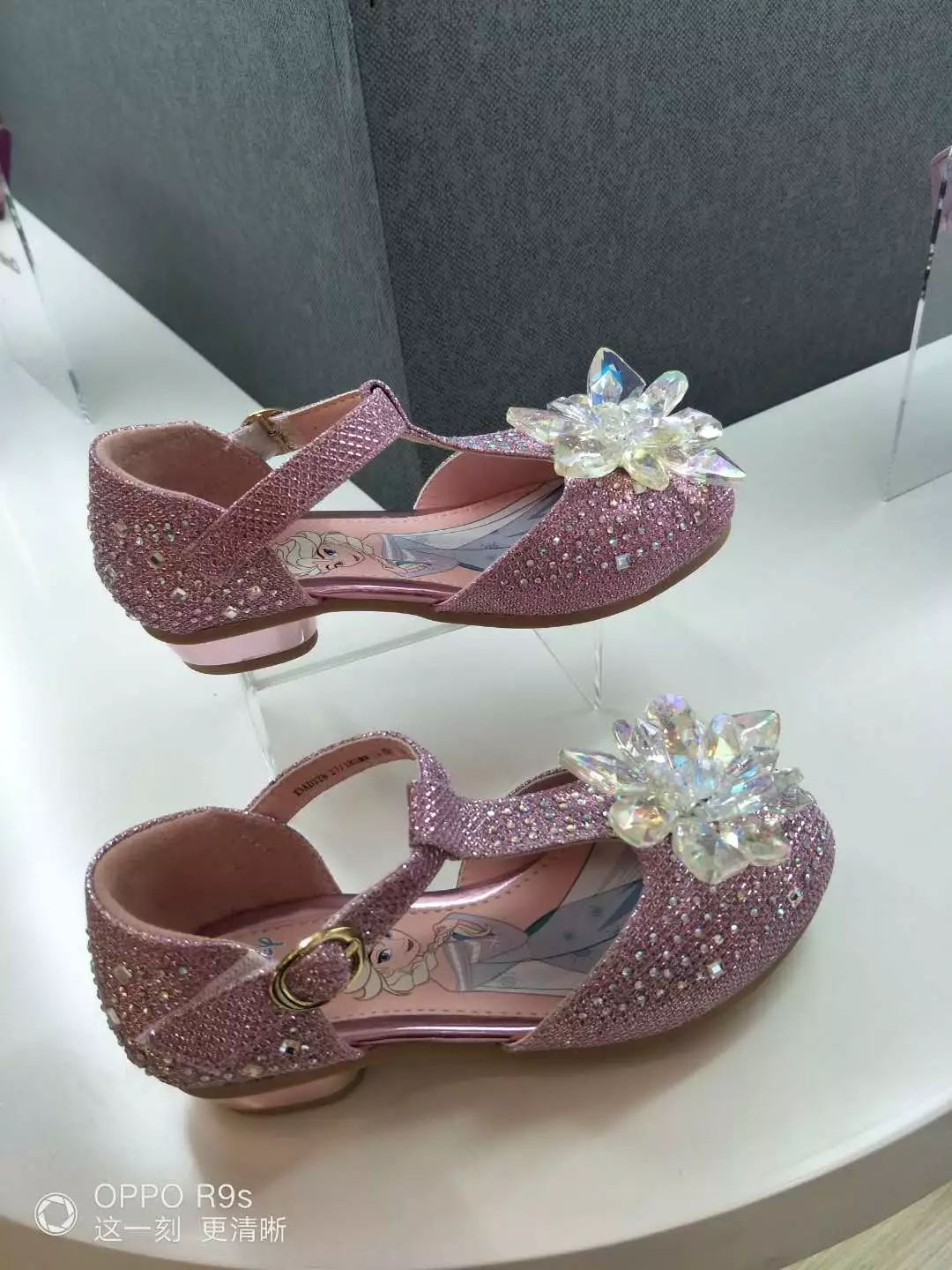 品质好的童鞋品牌 d67f64152f9d4ec5812d3b1e9593b00c.jpeg