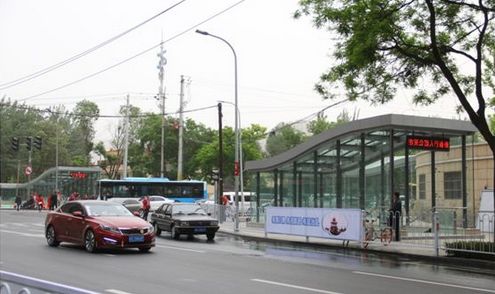城关黄河大桥西人行地下通道率先通行 百乐宫手机版