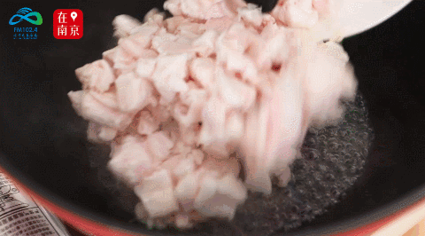 e44c08cc7b6741e695b6c85d80610c0a.gif