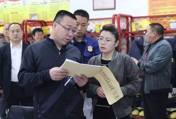 【热点】区领导带队深入重点单位开展消防安全检查