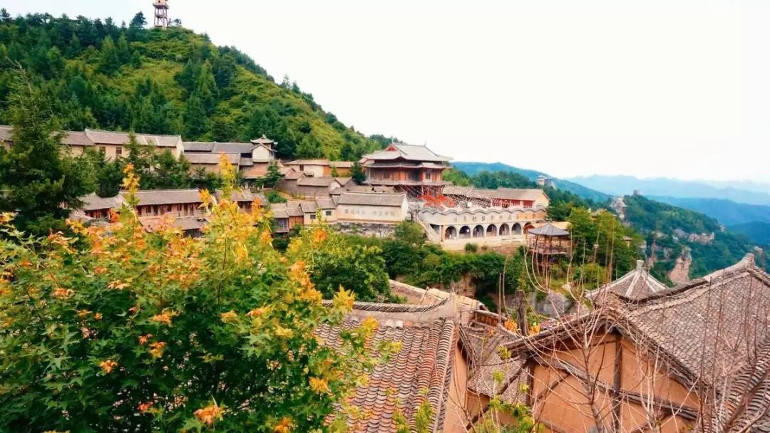 鹿泉抱犊寨风景区