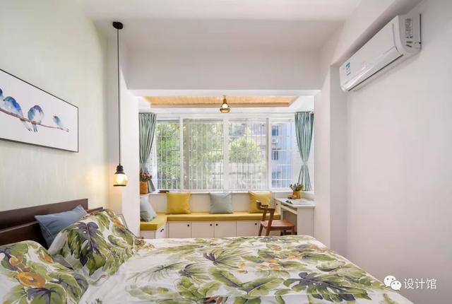 飘窗书桌一体效果图卧室 369e56e6757c41cfbb7fa31565caa7a9.jpeg