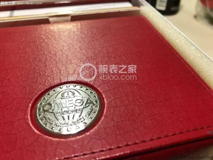 星期二超霸日作业# 喜获欧米茄超霸熊猫盘古董表