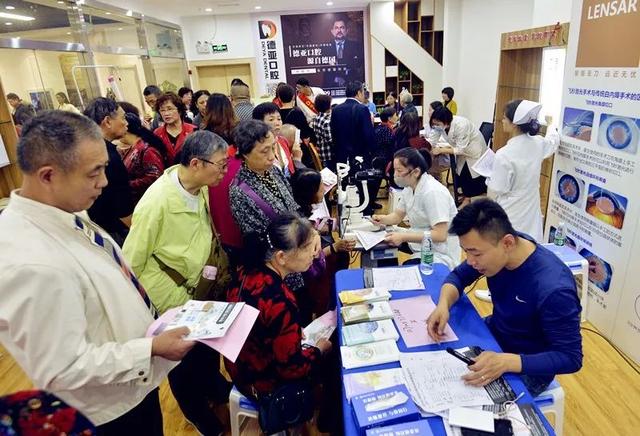 怎么判断油是不是转基因 3a97d2a7734147649a8eef5788709088.jpeg