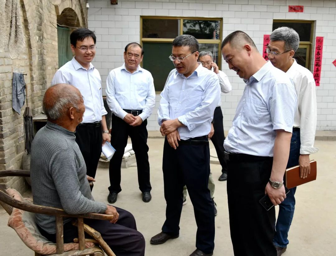 副市长闫建国在我县调研