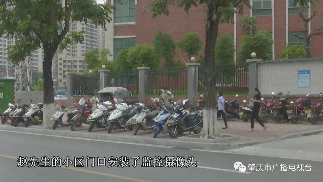 肇庆有多少人口_汕头离肇庆有多少公里(3)