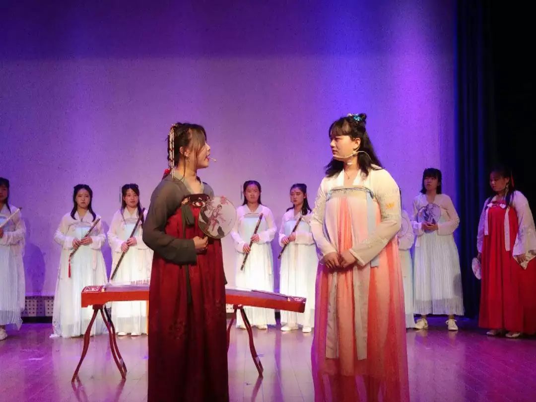 琦琦短剧曲，探索现代艺术的新篇章，琦琦短剧曲，探索现代艺术的新篇章