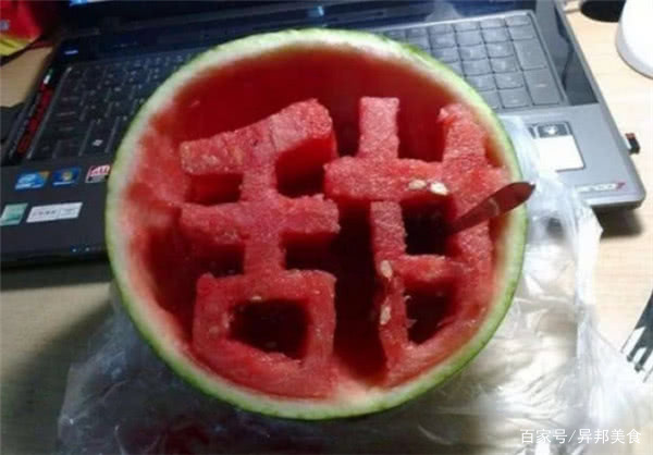 8d2c4b4d114b4ee886cd64f6fd6c000c.jpeg