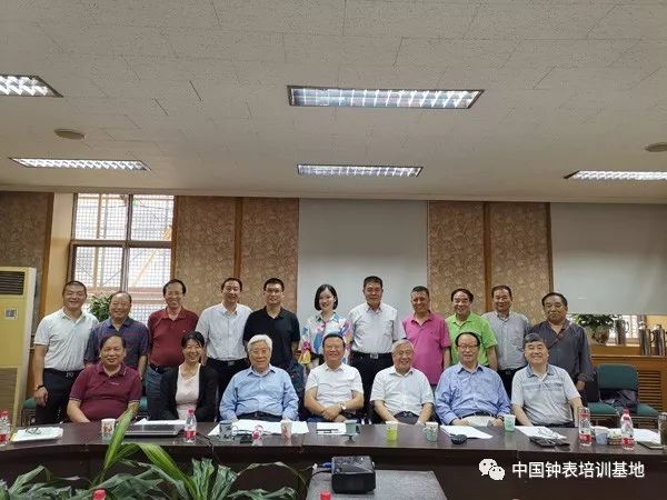 2019���й����ܴ������׽�ȫ����е�ֱ�ά�޹�ְҵ���ܾ�����ʽ...