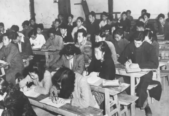8 抗战期间,北大,清华和南开三所强校在昆明联合成立了西南联合大学