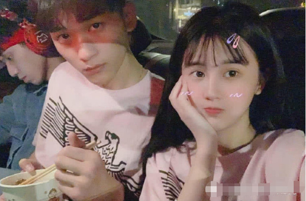 杨清柠婚纱照_王乐乐杨清柠(3)