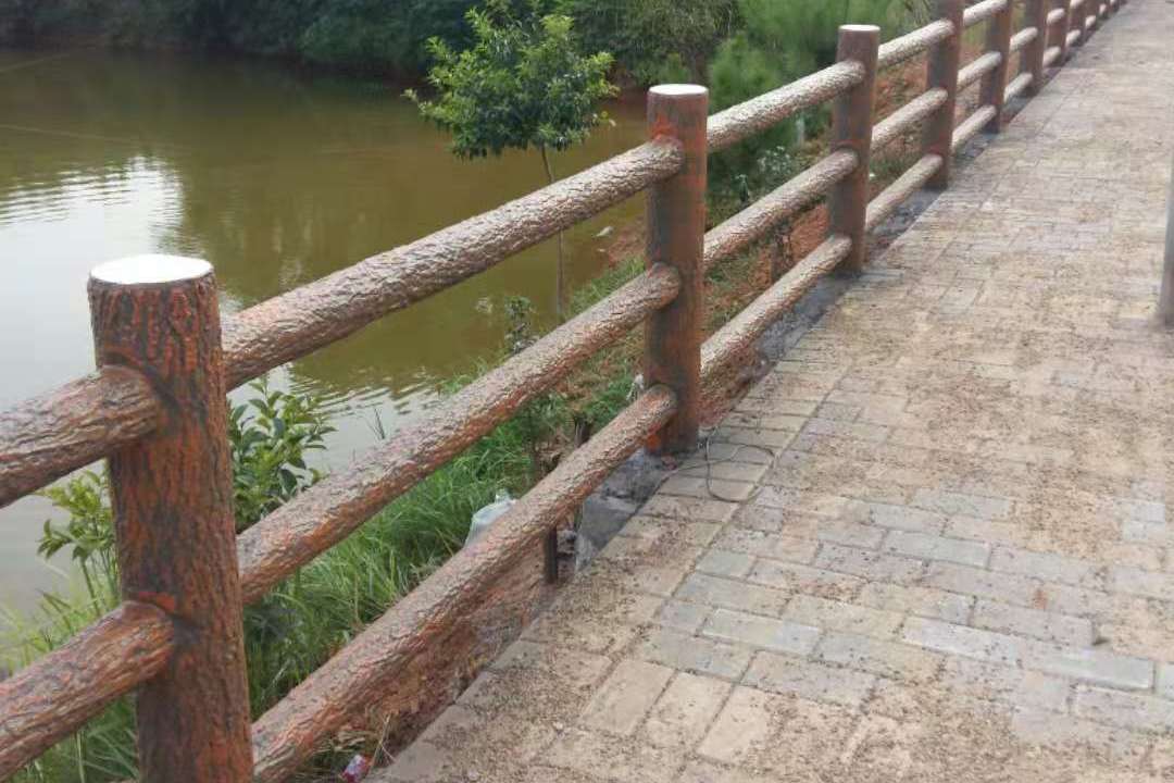 广东仿树皮栏杆厂家,珠海生态仿树藤栏杆,肇庆异形仿树叉护栏