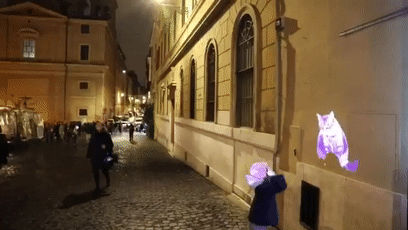 最近羅馬街頭驚現巨型光雕藝術貓咪，才發現貓咪還可以這麼玩！ 未分類 第5張