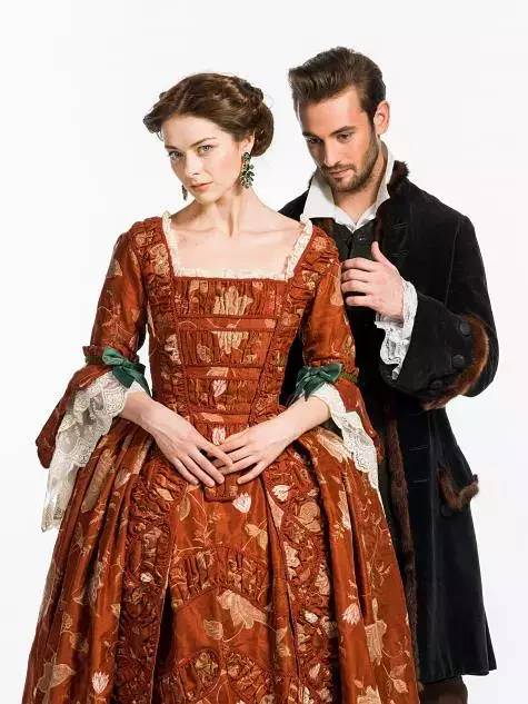 比张雨绮彪悍，被不育老公骗婚，毒死老公称帝又找了23个情人…