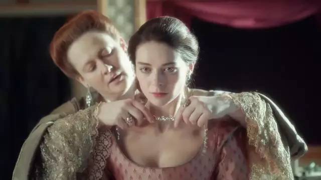 比张雨绮彪悍，被不育老公骗婚，毒死老公称帝又找了23个情人…