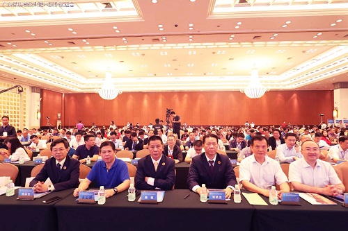 粤澳港大湾区 2017年经济总量_粤澳港大湾区带字图片