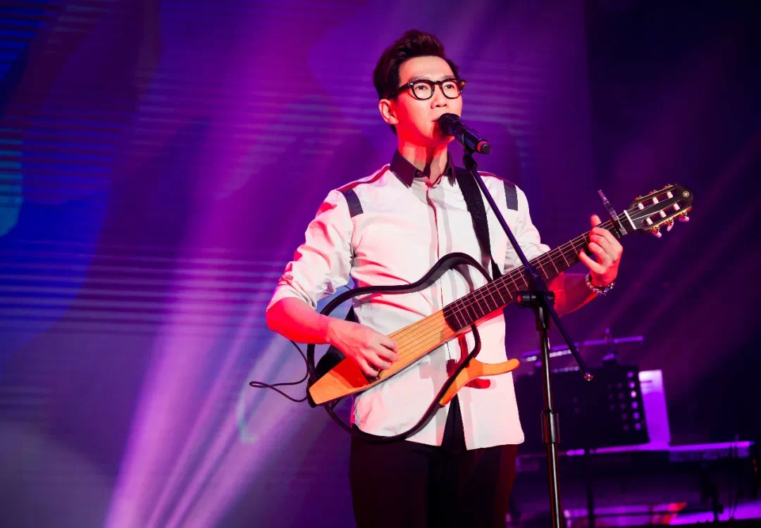 美国最大的免费演唱会 f7595a463e4f4b1eacb02dc524124783.png