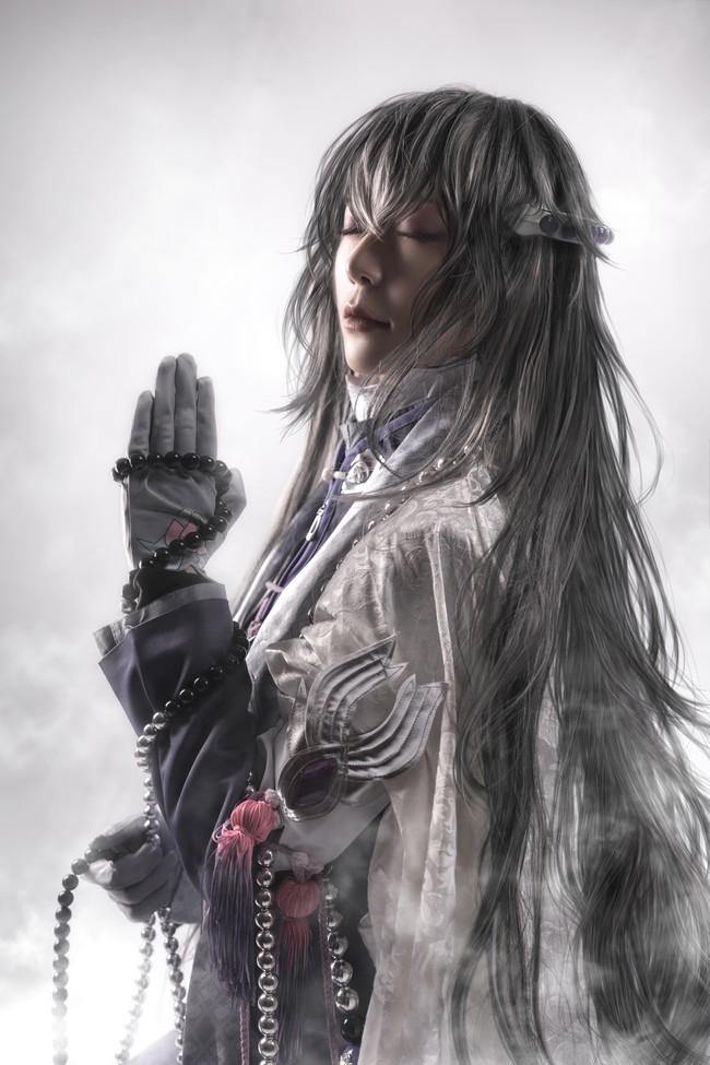 cos:刀剑乱舞-数珠丸恒次一直在寻找佛道究竟为何物.