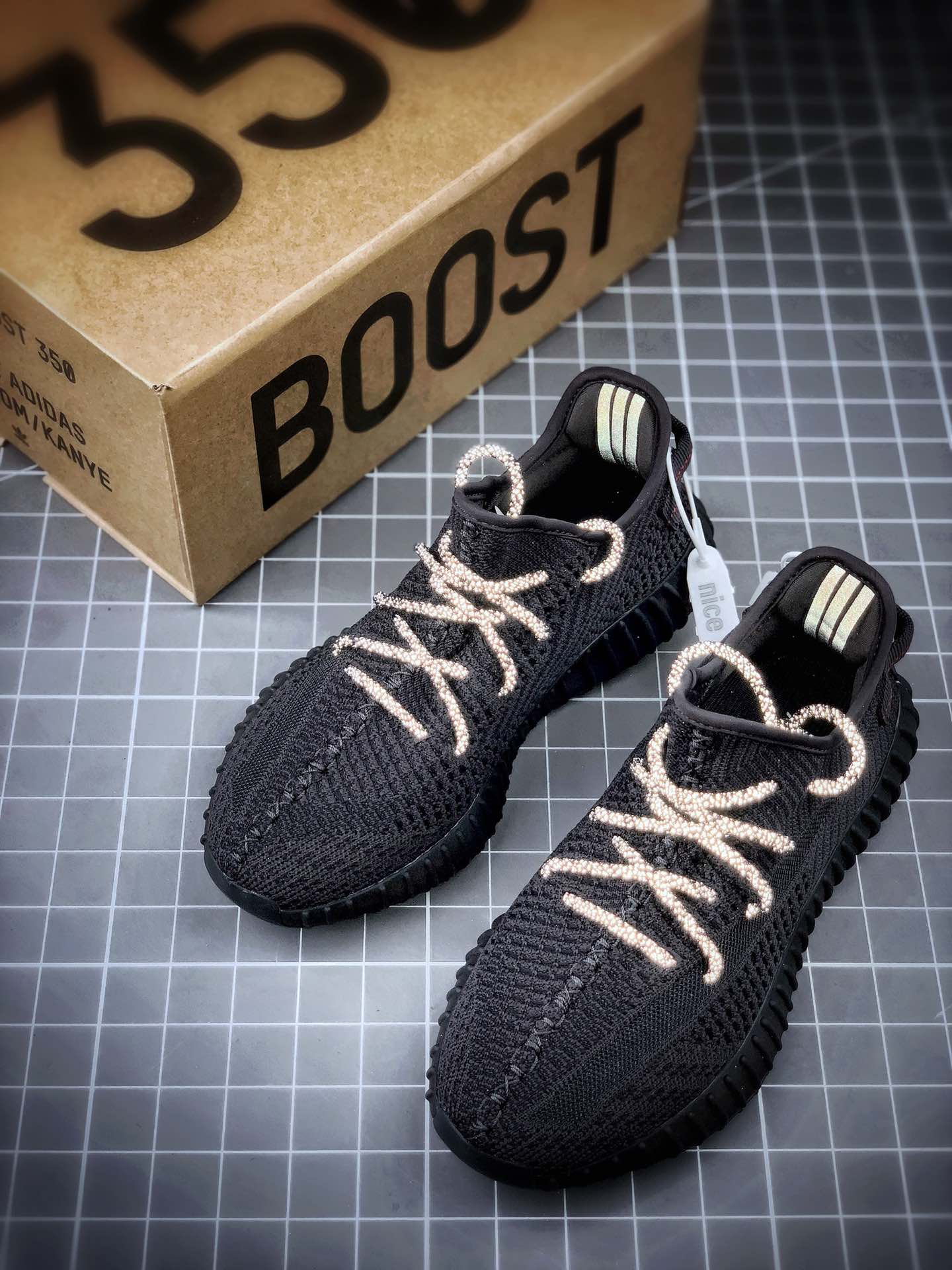 adidas yee boost 350 v2