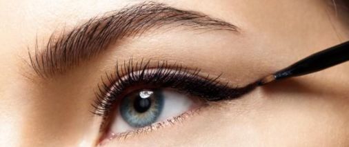 怎样涂睫毛膏不晕妆 29af9519c14d415b83fe4349db0f864c.jpeg