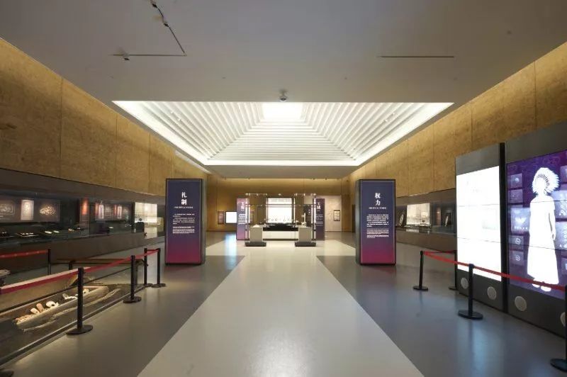 从展览内容,展览形式,展览延展等三方面精心打造,实现了良渚博物院