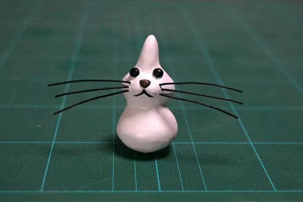 日本"手工鬼才"捏的小动物模型,比表情包还沙雕