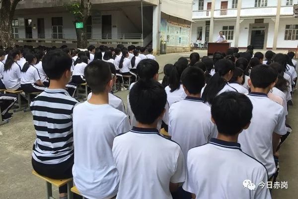 壮志凌云迎中考豪气冲天创辉煌普宁市赤岗中学举行2019年中考冲刺动员