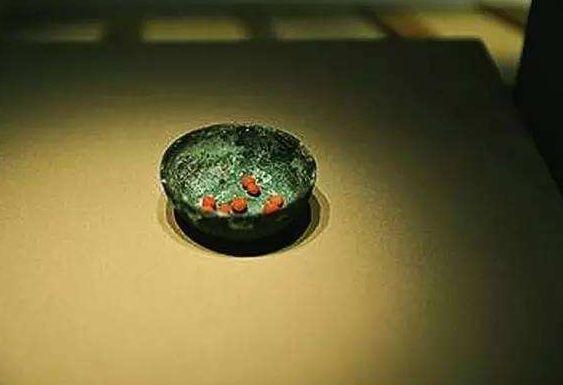 古代的丹药到底什么做的王丹虎之墓出土药丸专家发现死亡之谜