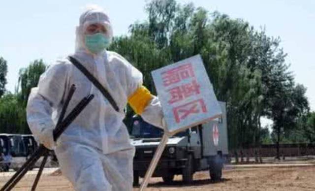 不带防毒面具不带枪,咱也不清楚那就问问吧~ e世博国际APP
