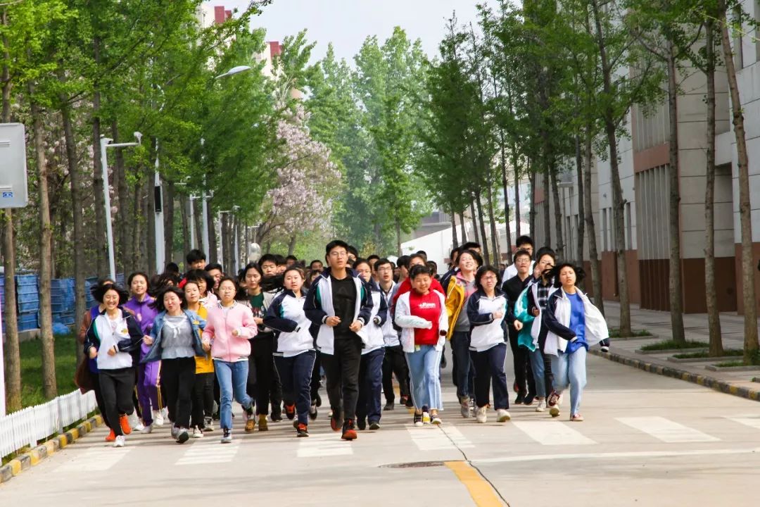 鄠邑区惠安中学初中2019年招生报名公告