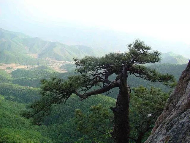 海城白云山风景区