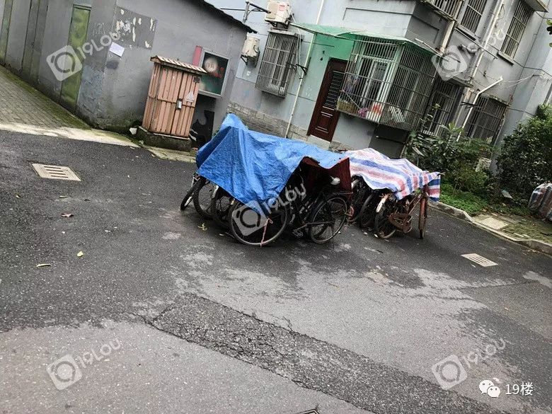 怎么做水泥墩子 8e9950bc86fe48bbaf0d3def40d6d1cc.jpeg