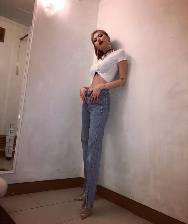 959ff7fab3e241be9cec0e76121bcb99.jpeg