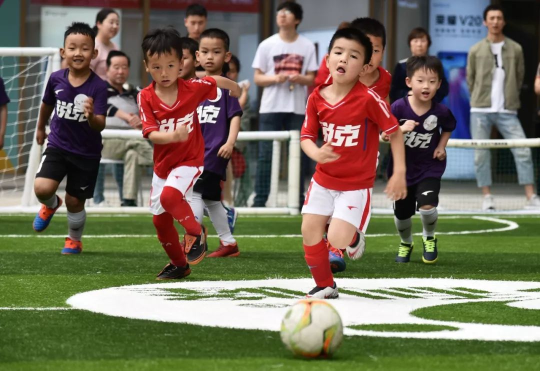 【多利隆】萌星杯幼儿足球赛,开心就现在!