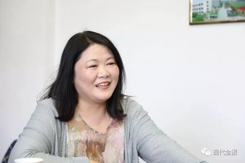 宁波4年级男孩爸爸突发脑溢血,不得不辍学回家!班主任和33个同学知道后…… 兴发pt登录