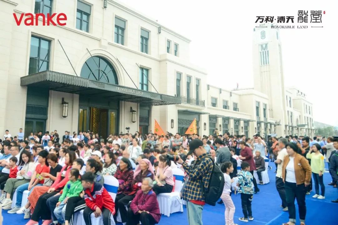 惊艳周口|万科·溥天 龙堂售楼部暨样板示范区璀璨盛放!