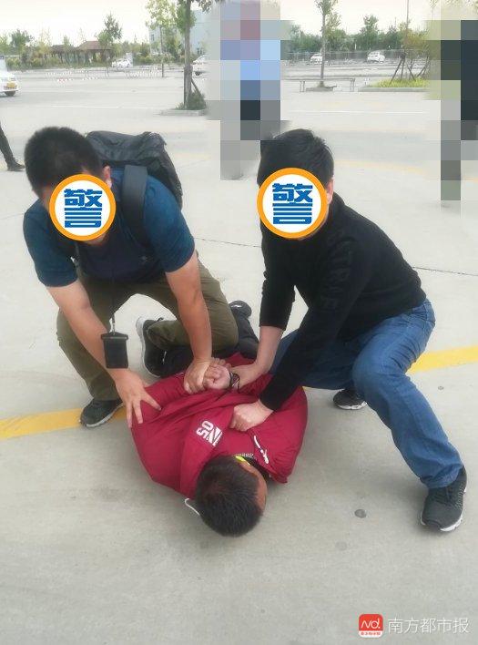e602c0fd267845e4a77bd6ab0dab5f35.jpeg