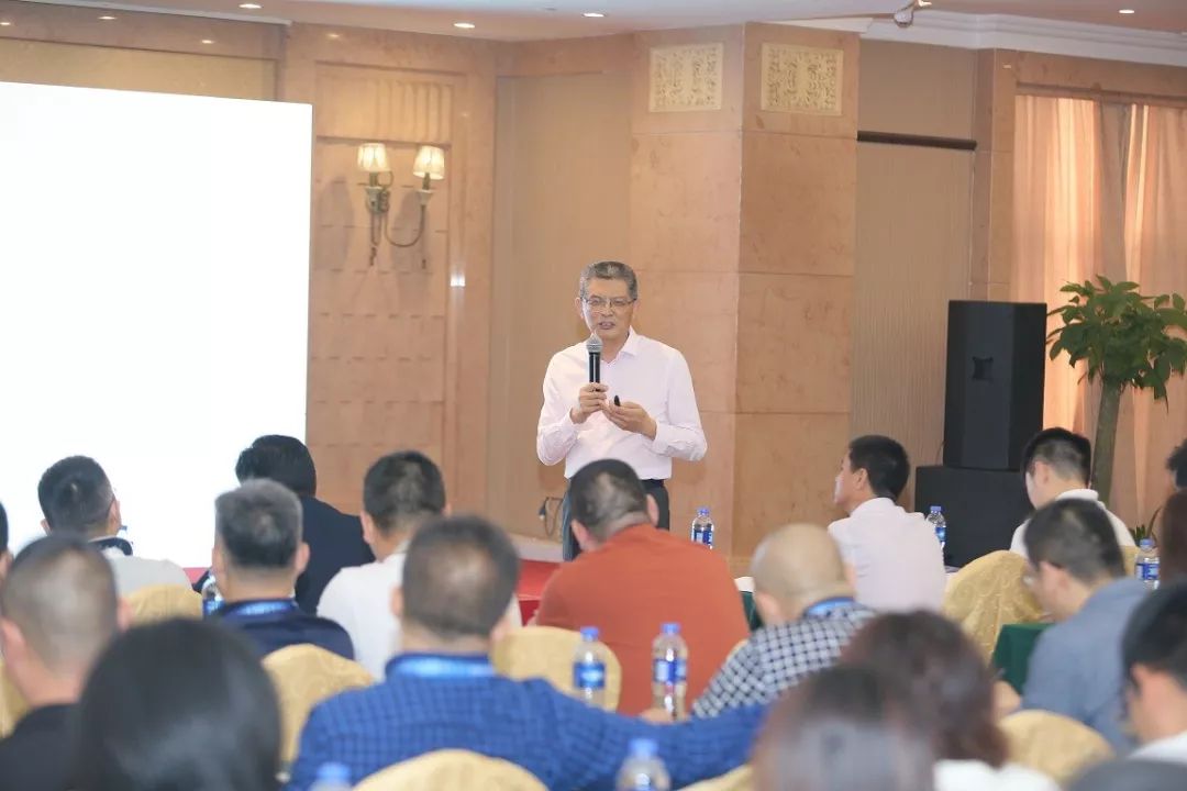 2019年经济师论坛_...区域经济50人论坛 2019年会在京召开(2)