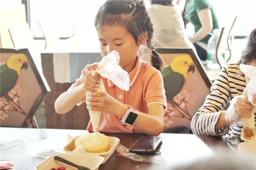 活动回顾丨网红便当蛋糕亲子diy 烘焙最幸福的时光