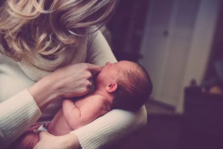                     新生儿常见6种疾病，如何避免宝宝少受罪？