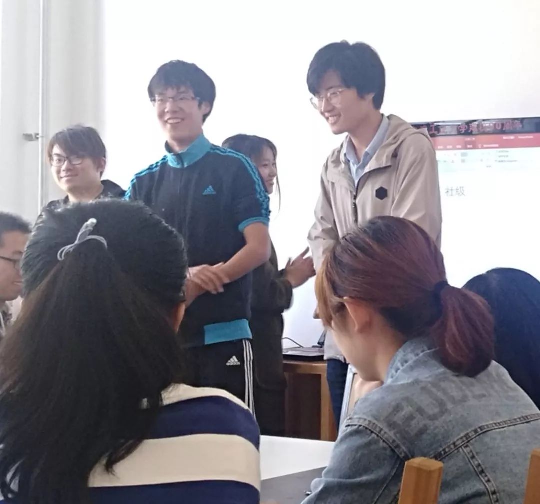斋符换届啦