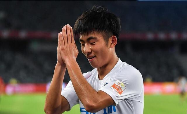 绝个杀回来板凳还是热的!大连小将替补绝杀后被换下场 亚洲通注册