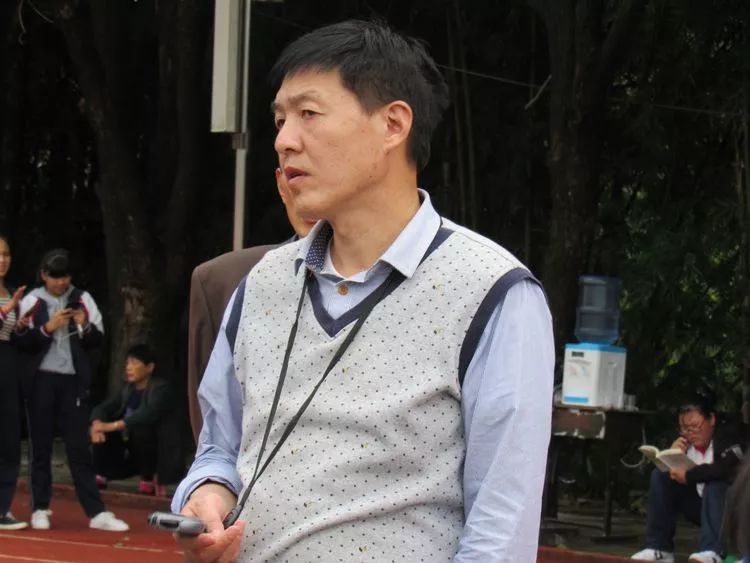 终于齐了沅陵七中校运会裁判特写照片合集