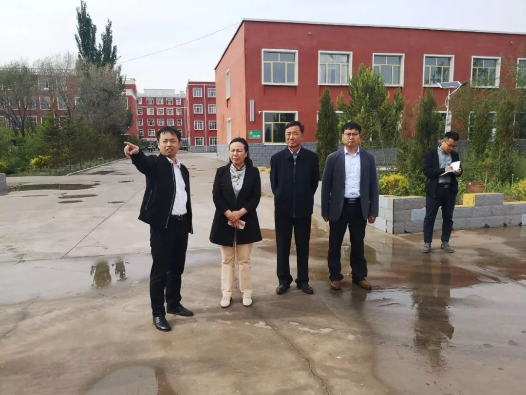 通辽市委常委宣传部长李莉到科左中旗考察调研