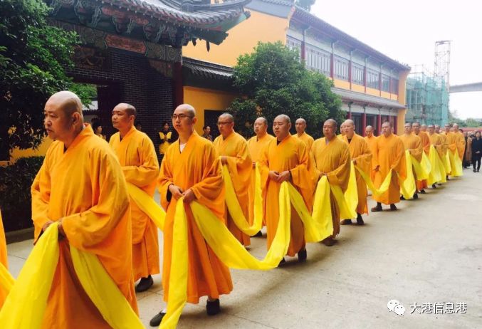 镇江新区绍隆禅寺举行觐云长老追思荼毗法会