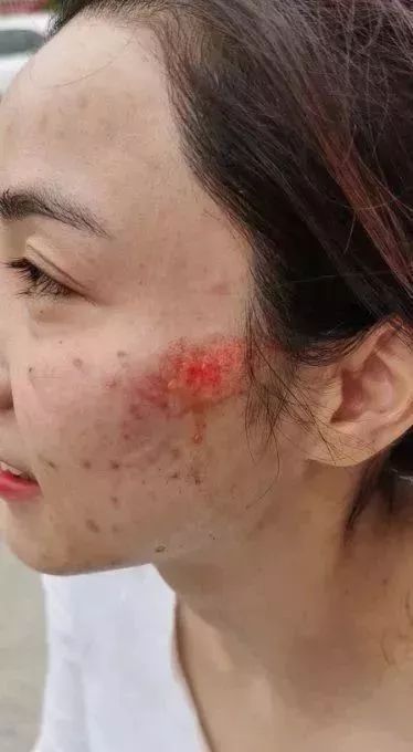 女警诱捕“色魔”竟遭..…过程惊心动魄! 99真人备用网址