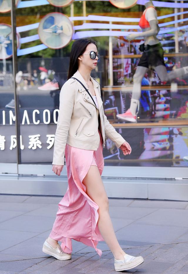 在家拍照姿势大全半身照 b33b7d62a08d463285cc903d6b16611f.jpeg