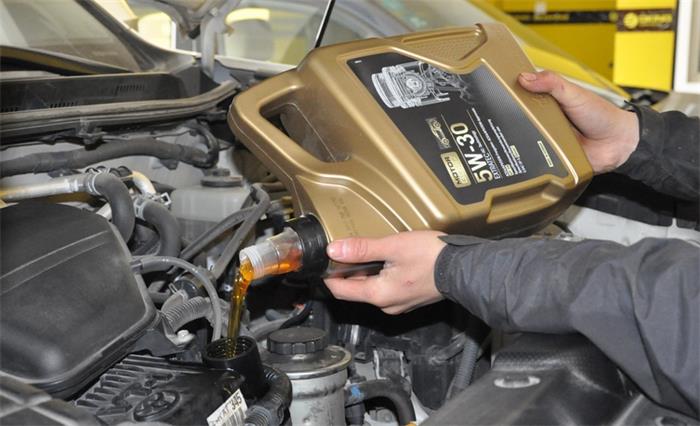 机油多久更换一次车开的少 b710fc8ceb904af2994c7f57278cc7d5.jpeg