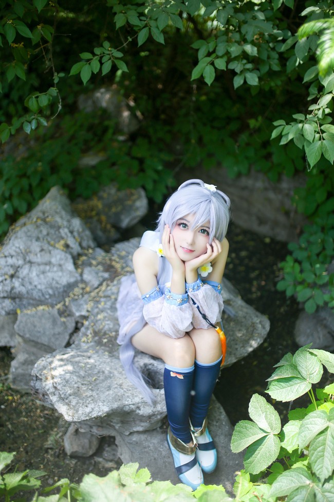 cos:洛天依花语嫣然