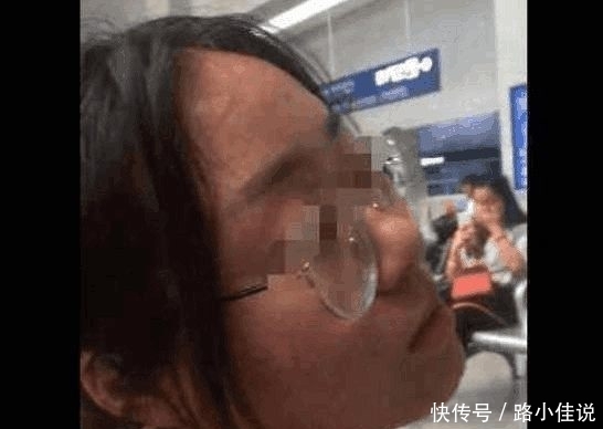 屏保下的浪漫之旅，网恋短剧的魅力与挑战